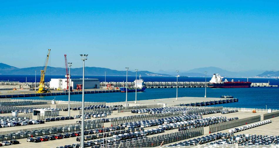 ميناء إسباني يحدد موعد إعلان تاريخ استئناف الرحلات مع المغرب