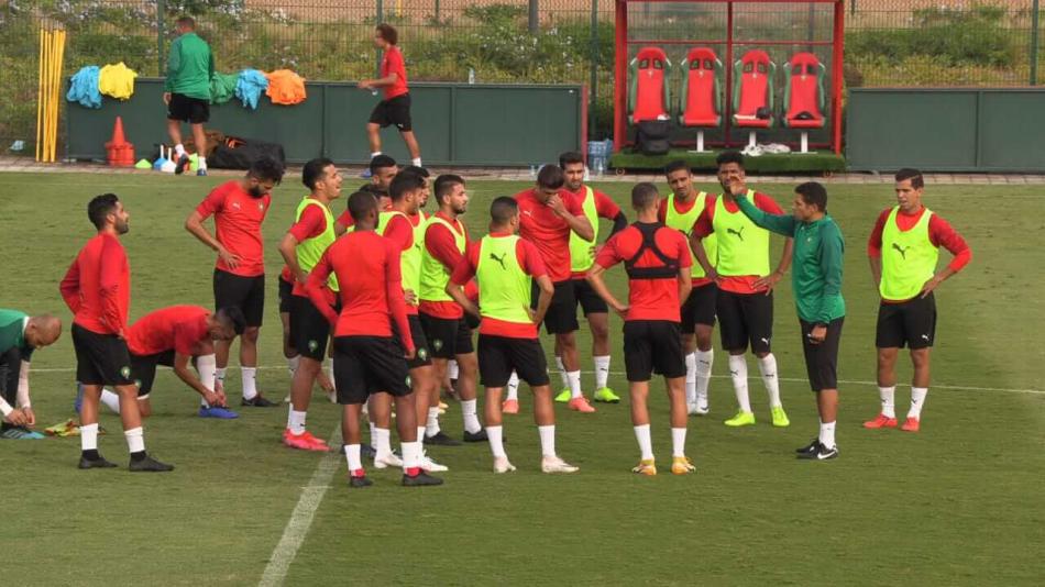 عموتة يستدعي 34 لاعبا استعدادا لنهائيات كأس إفريقيا