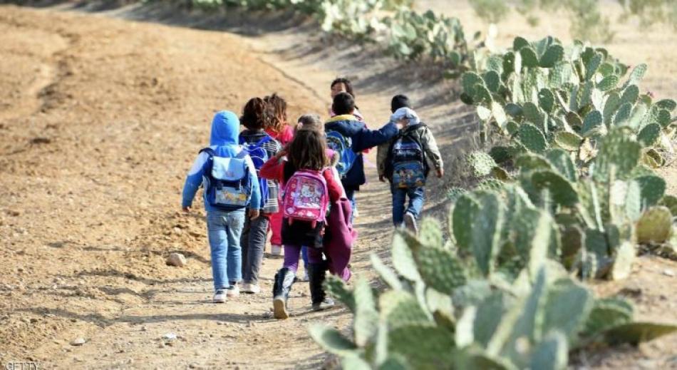 المغرب يقترض 4 ملايير درهم لتوفير خدمات لأطفال القرى