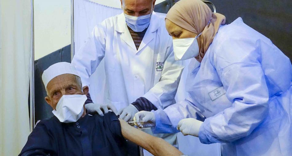 لماذا أصيب ملقحون بكورونا؟