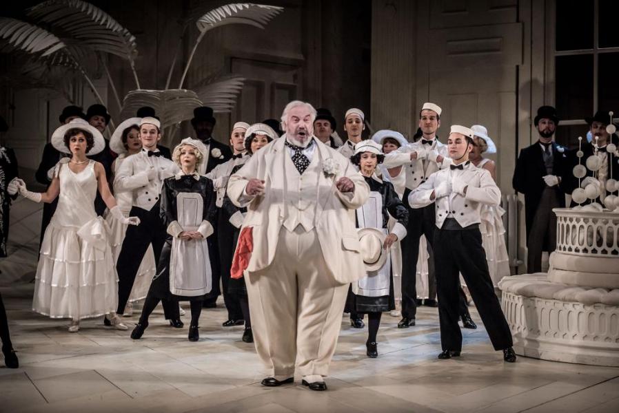 À Londres, l’opéra souffle sur le Covid