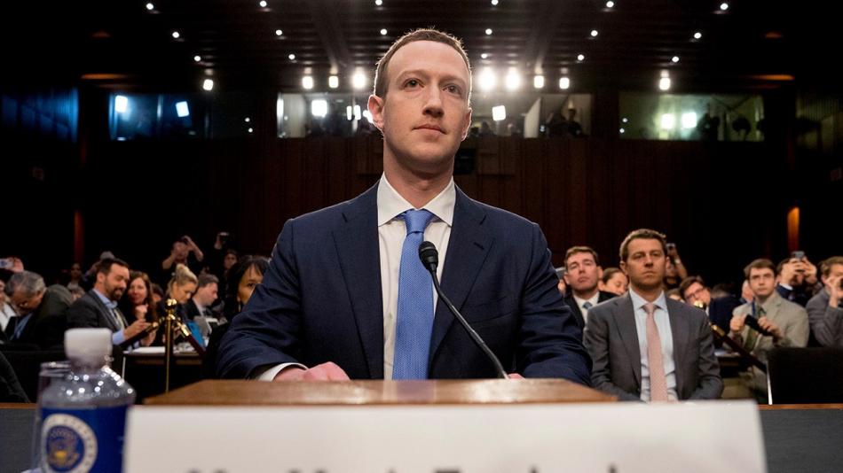 Panne de Facebook: Zuckerberg perd 6 milliards de dollars en une journée