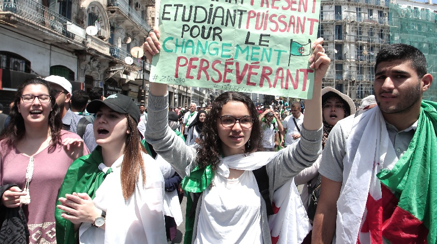 الجزائر : مسيرة طلابية للمطالبة بالإفراج عن معتقلي الرأي
