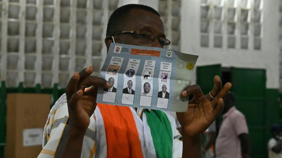 La Côte d’Ivoire officiellement en campagne électorale
