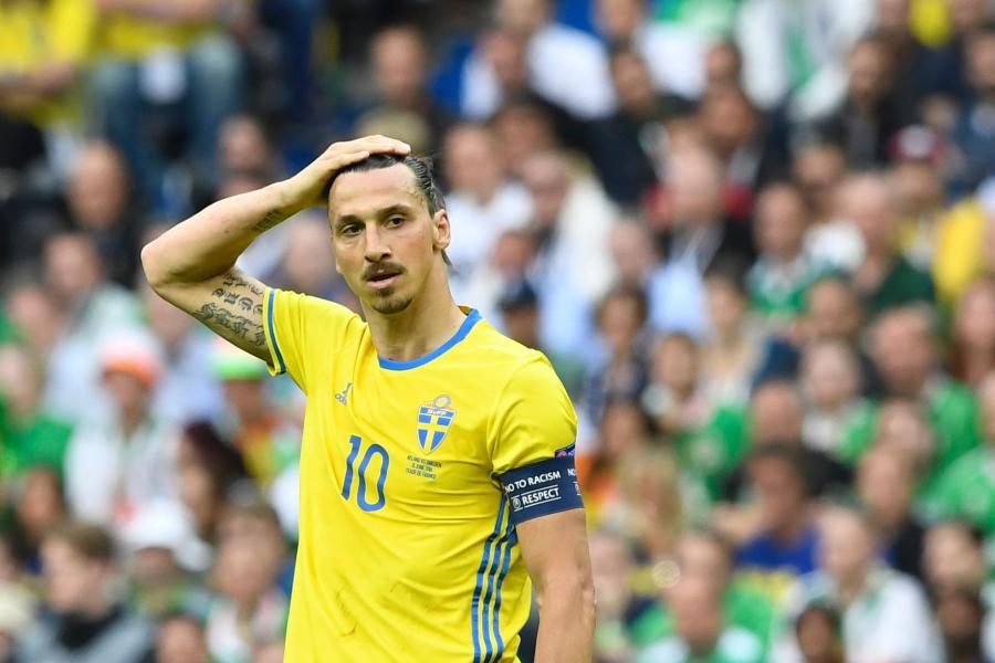 إبراهيموفيتش يعود للمنتخب السويدي
