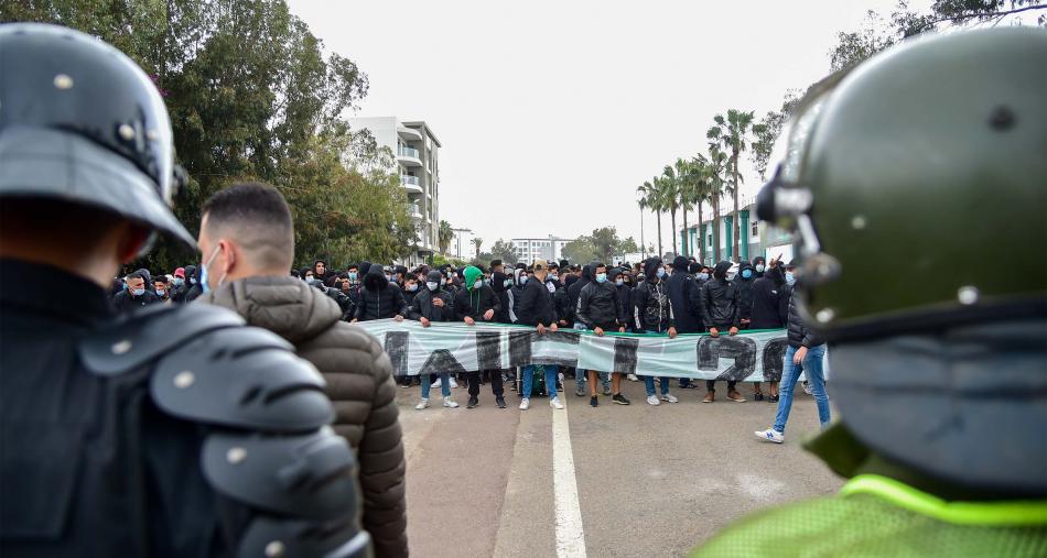 "إلترات" الرجاء تحذر من "التصعيد" 