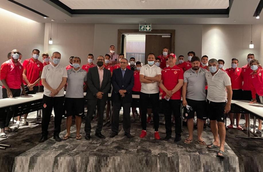 سفير المغرب في جنوب إفريقيا يزور بعثة الوداد