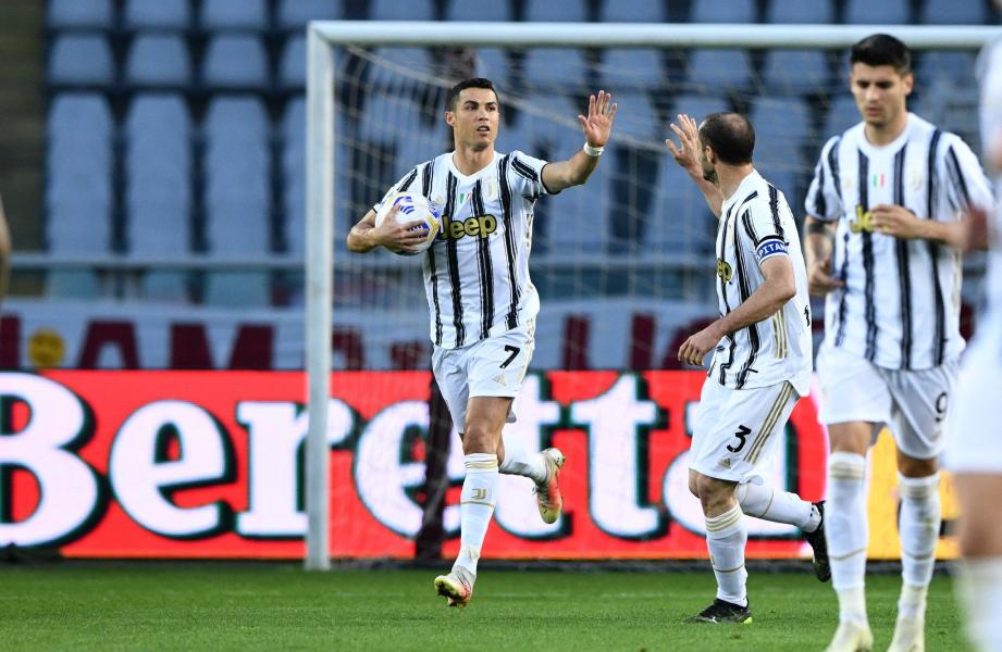 Série A: Ronaldo offre un précieux nul à la Juve