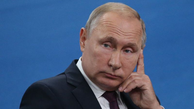 كندا .. فرض عقوبات على عشيقة بوتين وعلى مصارف روسية