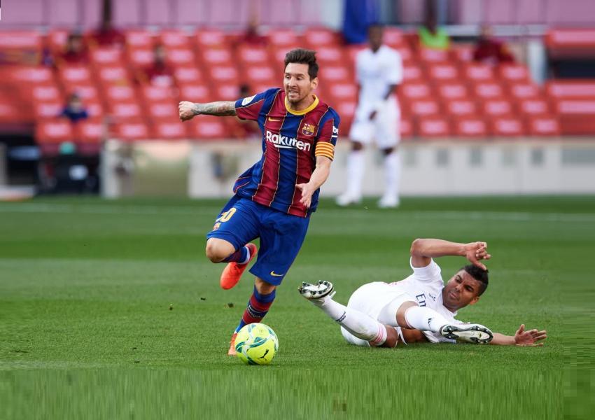 "ليغا".. الريال وبرشلونة في "كلاسيكو" بطعم النهائي  
