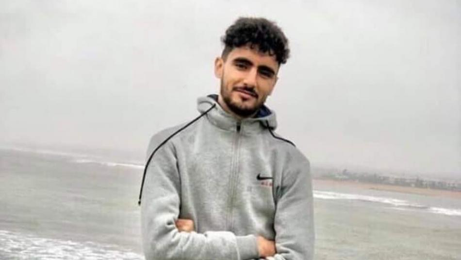 Un joueur de l'Étoile sportive meurt en plein match de football