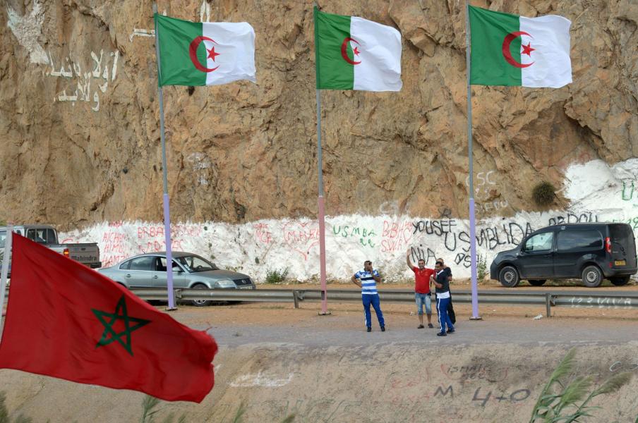 اليد الممدودة إلى الجزائر.. سياسة تاريخية 