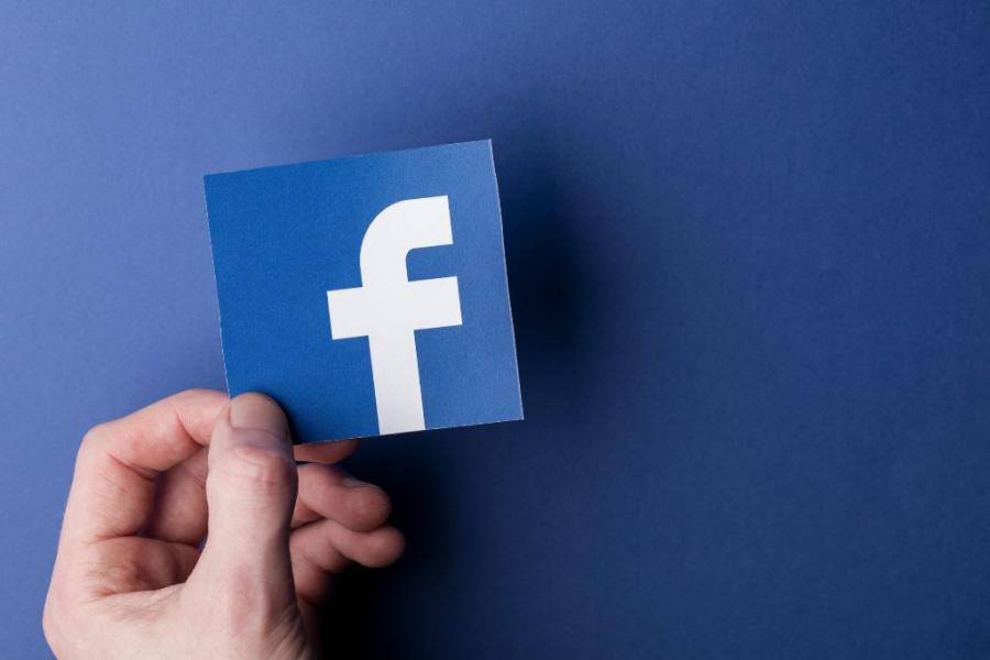 "Droits voisins": un arrangement entre Facebook et une partie de la presse française