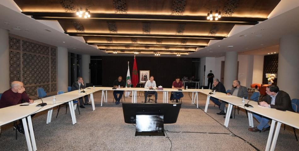 جامعة الكرة تنشئ مراكز تكوين للعصب الجهوية  