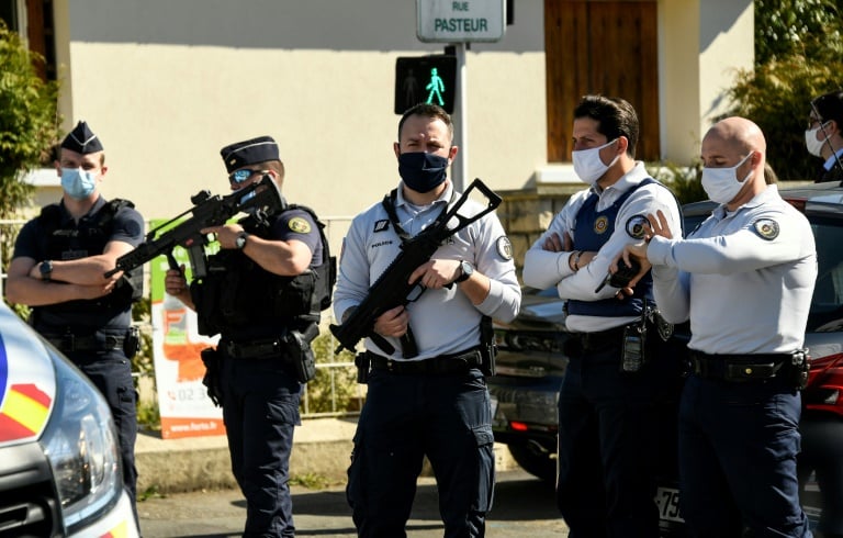 Explosion à Liverpool: trois individus interpellés par la police antiterroriste