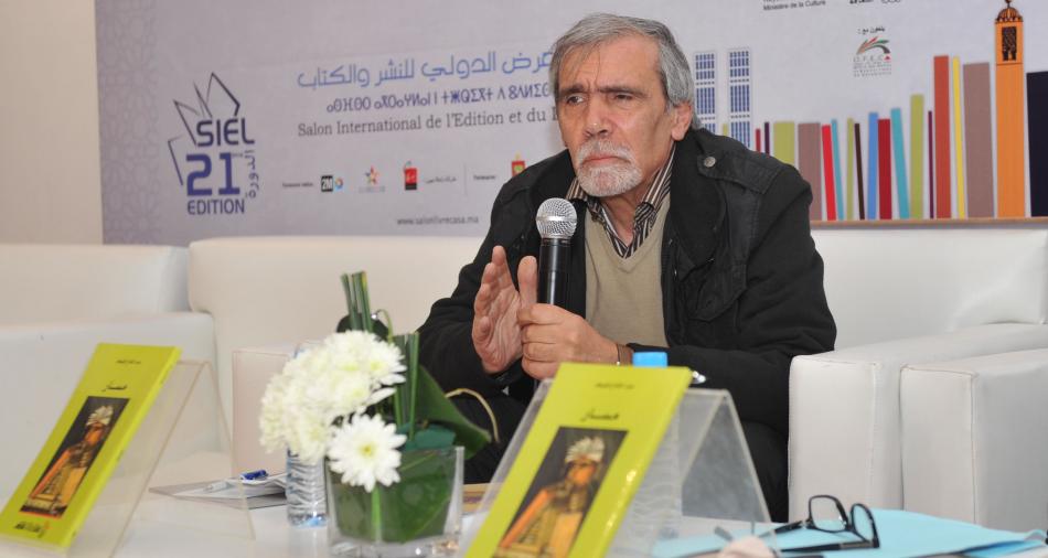 عبد الفتاح كيليطو .. كاتب يحارب الملل