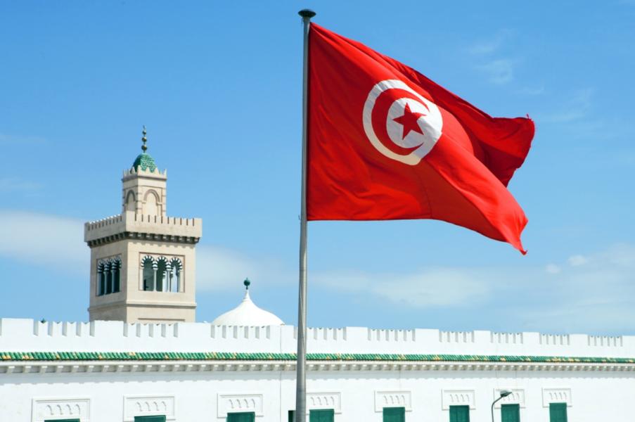 تونس : انتشال 20 جثة لمهاجرين سريين