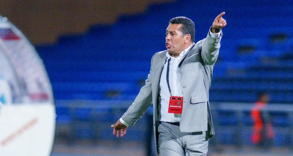 الكوكب المراكشي يتعاقد مع المدرب رشيد الطاوسي 
