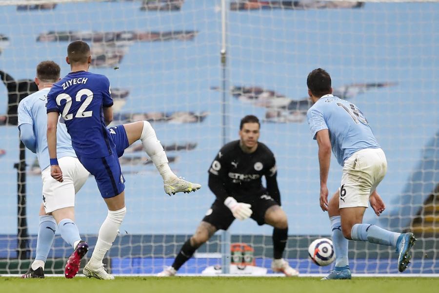 Premier League: Ziyech contribue à la victoire de Chelsea face au Man City