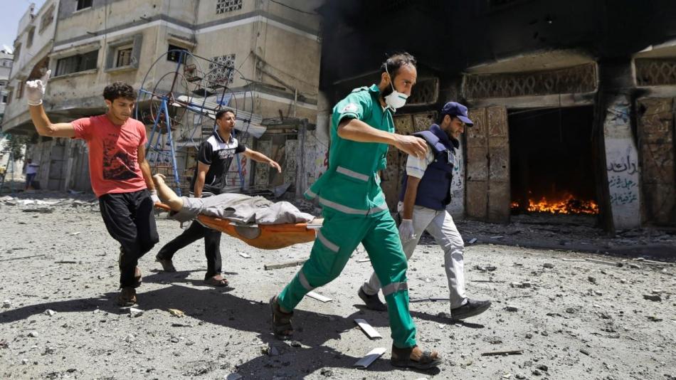 إصابة فلسطينيين بجروح في غارات إسرائيلية على قطاع غزة