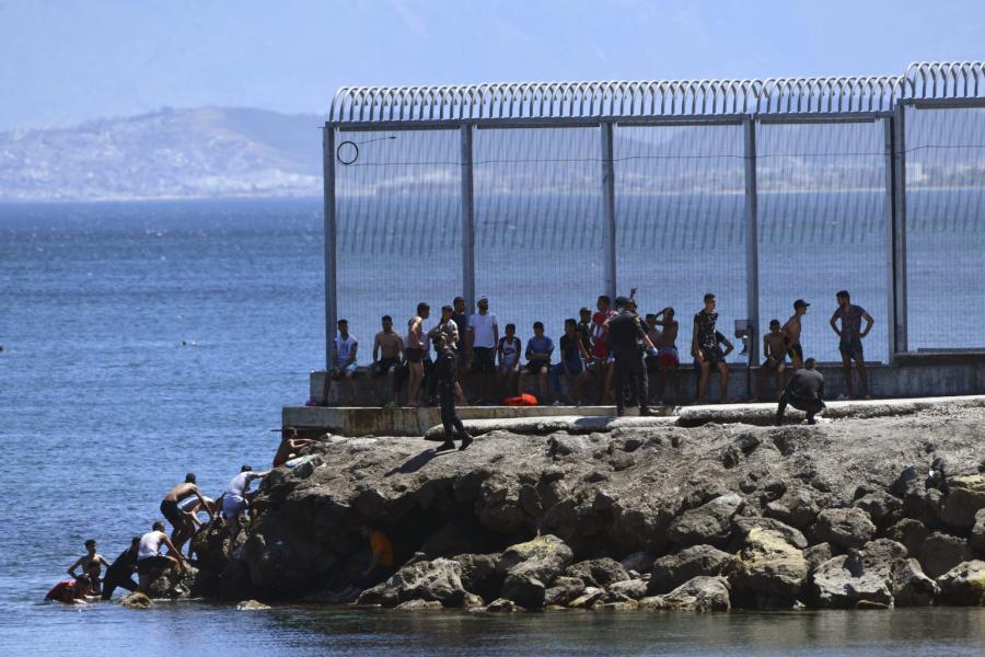 L'Espagne a expulsé 1.500 migrants de Ceuta vers le Maroc