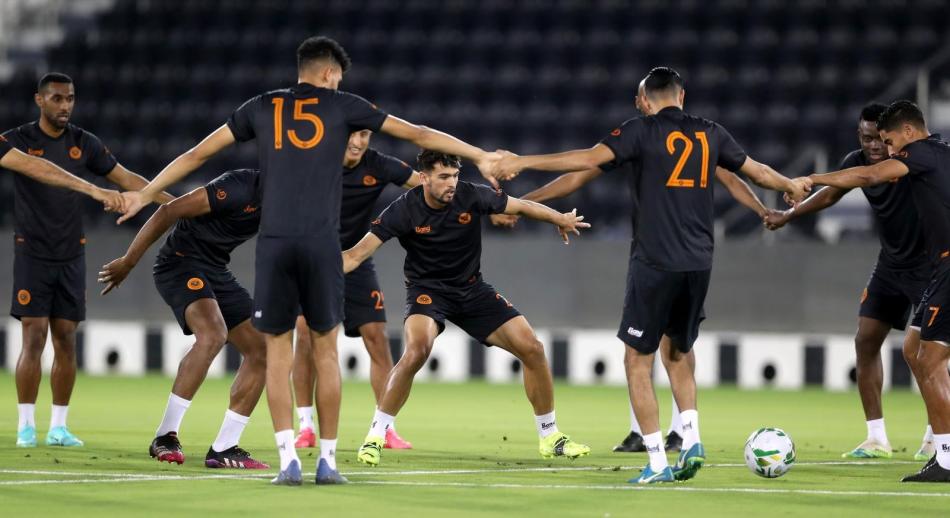 فوارق مالية ورياضية بين نهضة بركان والأهلي 