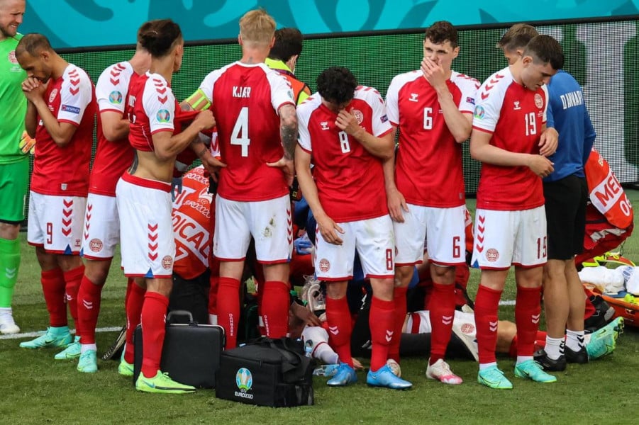 Euro 2020: malaise du Danois Christian Eriksen, match contre la Finlande interrompu