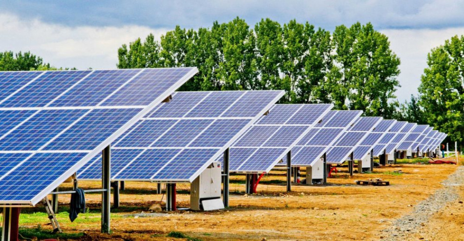 Le ministère de l'Énergie et l'IRENA s'allient pour accélérer la transition énergétique verte au Maroc