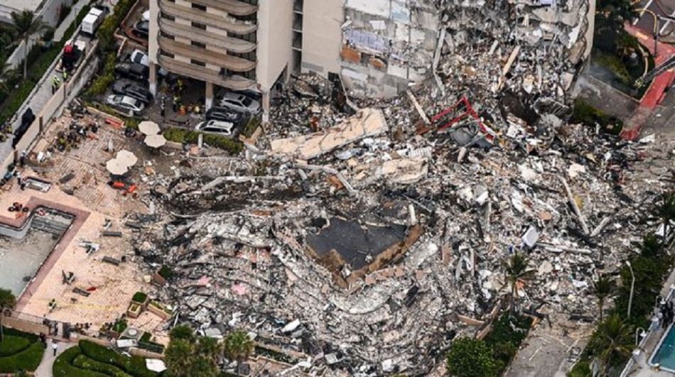 Immeuble effondré à Miami: 11 morts, 150 personnes toujours portées disparues