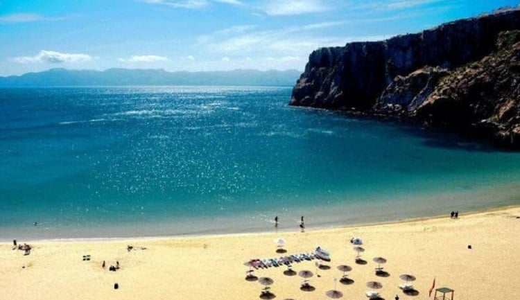 Protection de l'environnement: la campagne "BharBlaPlastic" fait escale à Nador