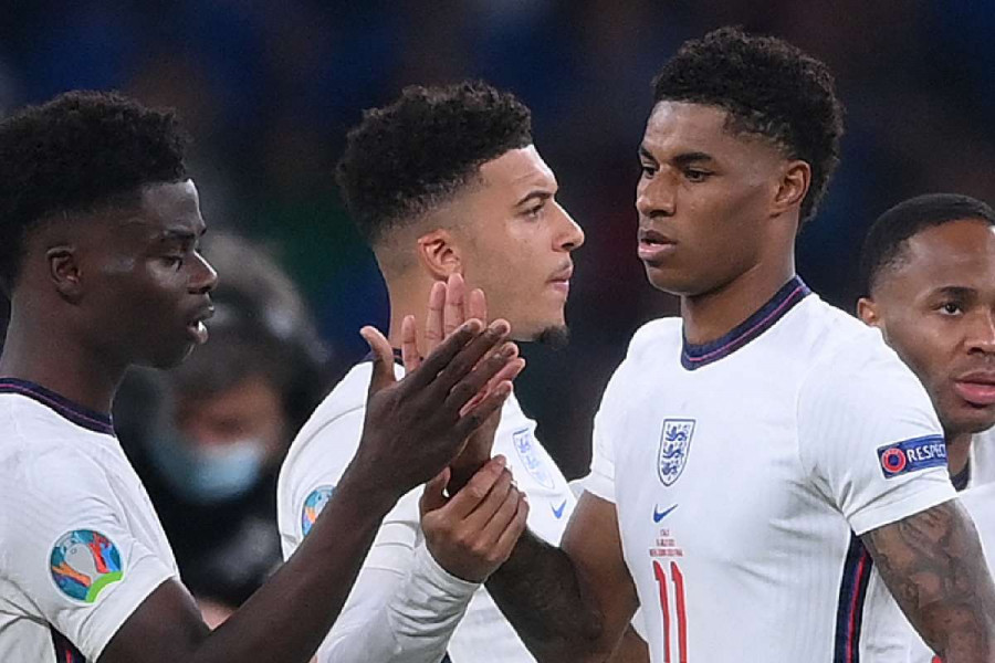 EURO 2020 : après la finale perdue, trois joueurs anglais cibles d'insultes racistes