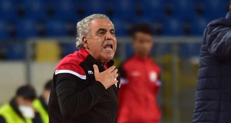 جامعة الكرة تعاقب فوزي البنزرتي 