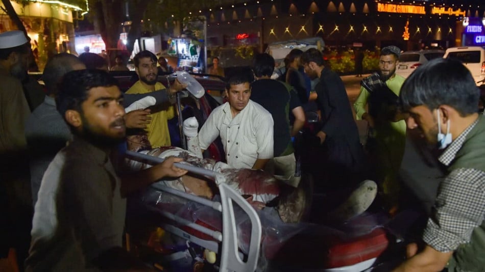 Pakistan: l'EI revendique l'attentat suicide contre des policiers