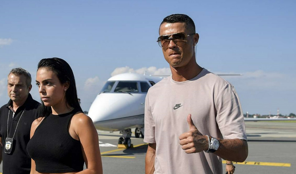 Ronaldo investit dans une plateforme de vente de montres de luxe