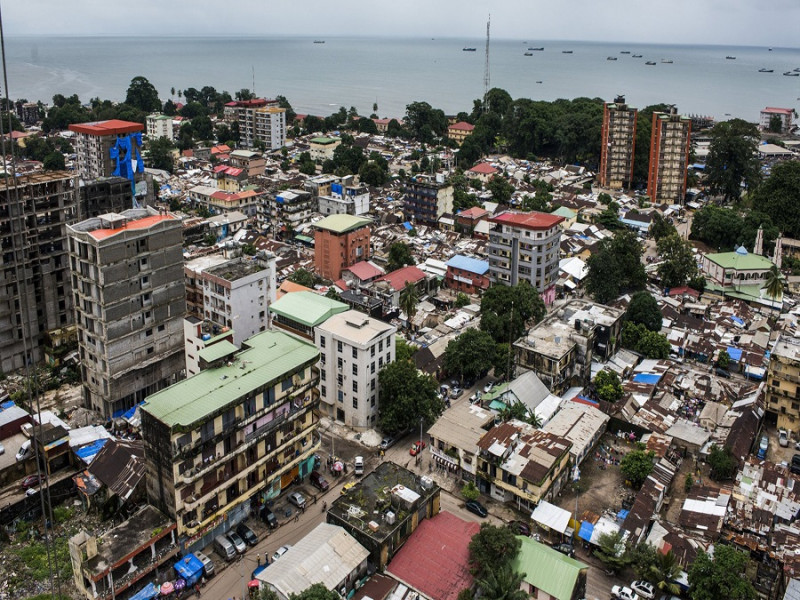 Guinée: tirs nourris et des militaires dans les rues de Conakry