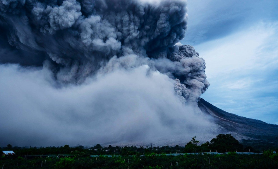مدير رصد التلوث: سحابة بركان الكناري لا تبعث على القلق