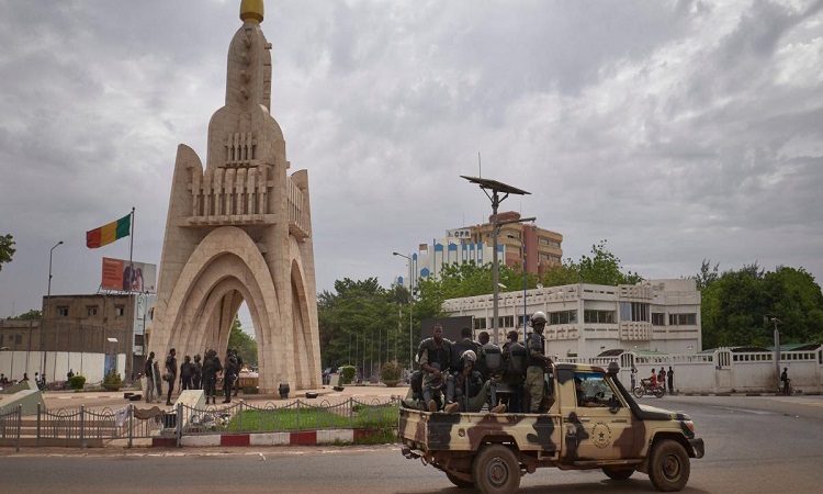 مالي ..11 قتيلا في هجوم على نازحين 