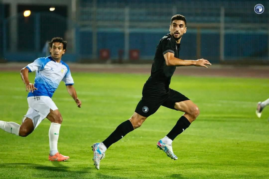 الكرتي يبدأ تجربته المصرية بالفوز