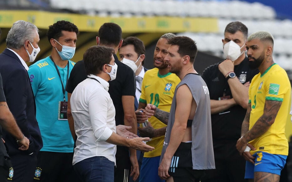 رئيس فيفا: مباراة البرازيل والأرجنتين ستحسم بالملعب   