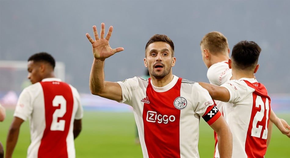 Championnat des Pays-Bas: l'Ajax atomise le PSV Eindhoven