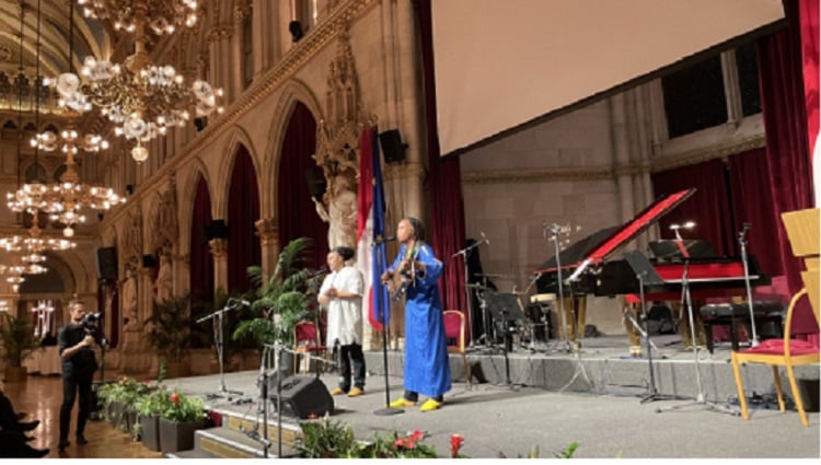La magie de la musique Gnaoua opère dans la cité impériale de Vienne