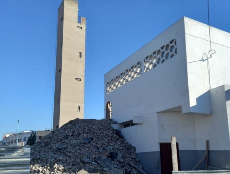 وزارة الأوقاف تدافع عن ترميم مسجد السنة