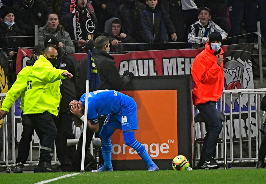 Incidents OL/OM: 6 mois de prison ferme requis contre l'auteur du jet de bouteille sur Payet