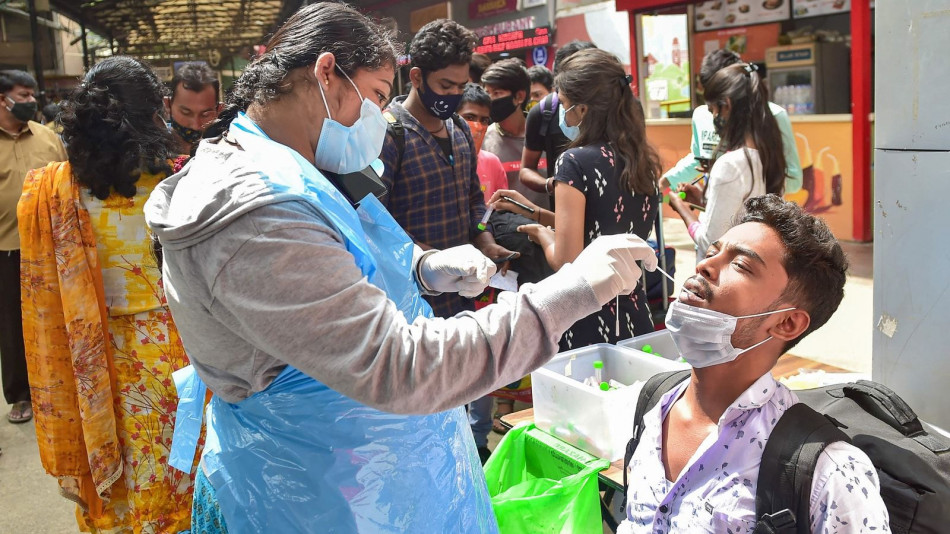 Omicron: l'Inde commence à vacciner ses adolescents 