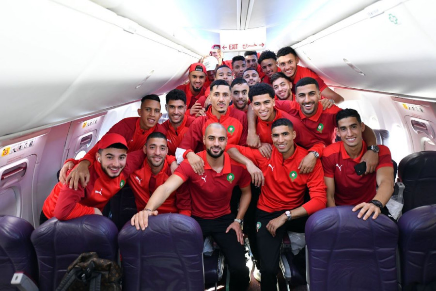  الأسود رابع منتخب يصل إلى الكاميرون  