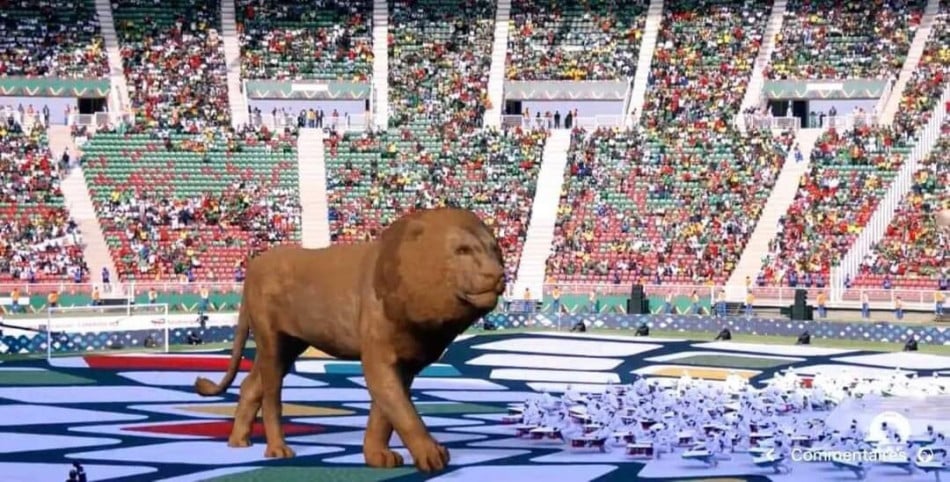 كأس إفريقيا .. من أدخل الأسد إلى ملعب الافتتاح؟   