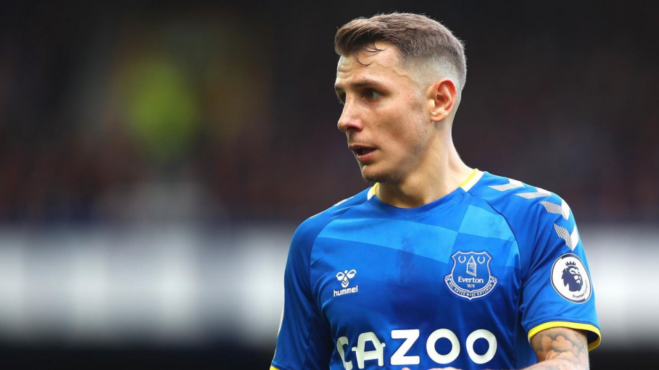 Angleterre: Lucas Digne quitte Everton pour Aston Villa, à onze mois du Mondial