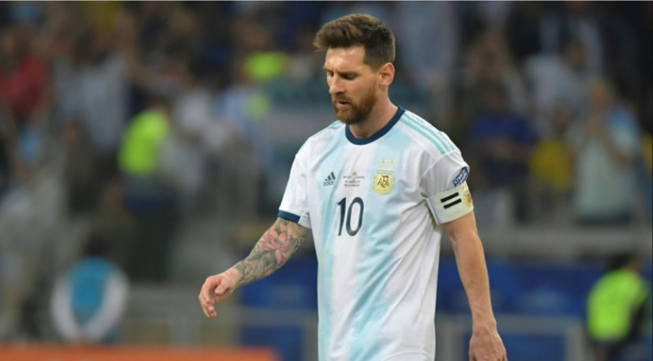 استبعاد ميسي من منتخب الأرجنتين 