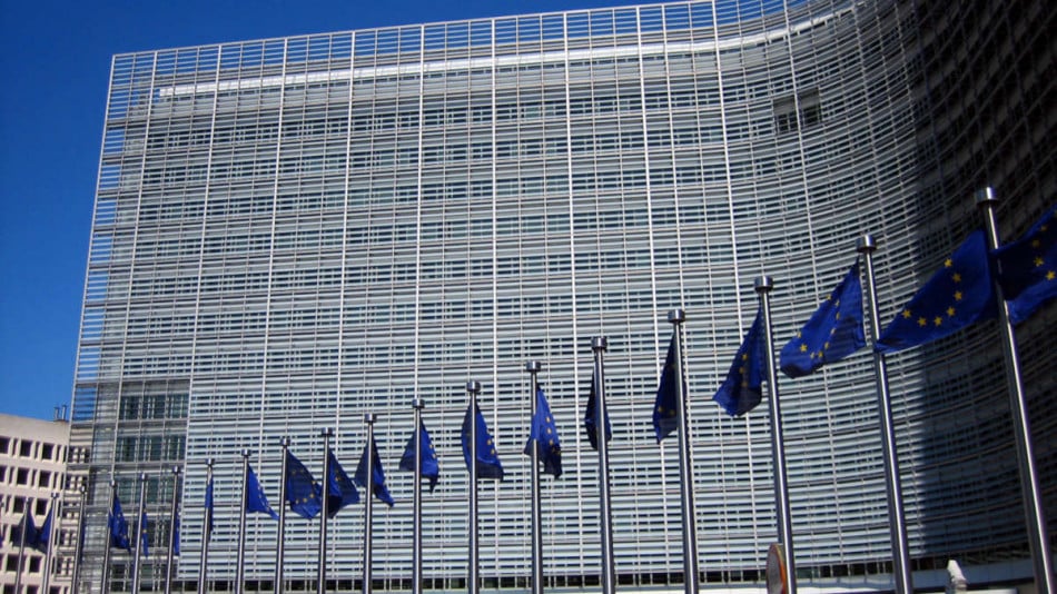 L'euro remonte avant une semaine chargée pour les banques centrales