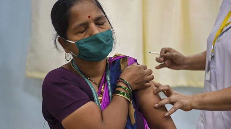 Inde/Covid: Plus de 75% de la population adulte est doublement vaccinée